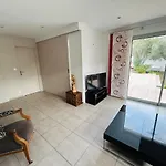 Villa Piscine Clim Wifi Calme *